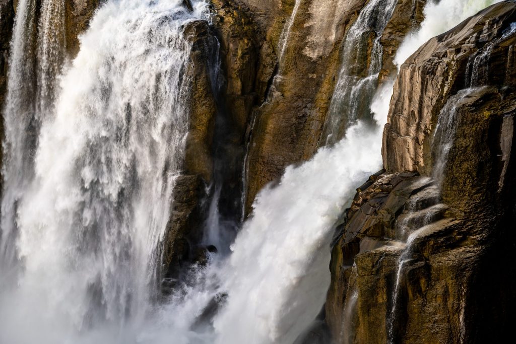 Shoshone Falls